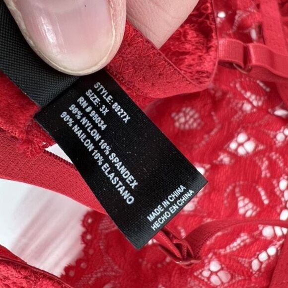 iCollection Women's Long Line Triangle All Over Floral Lace Bralette Red Size 3X - Picture 7 of 8